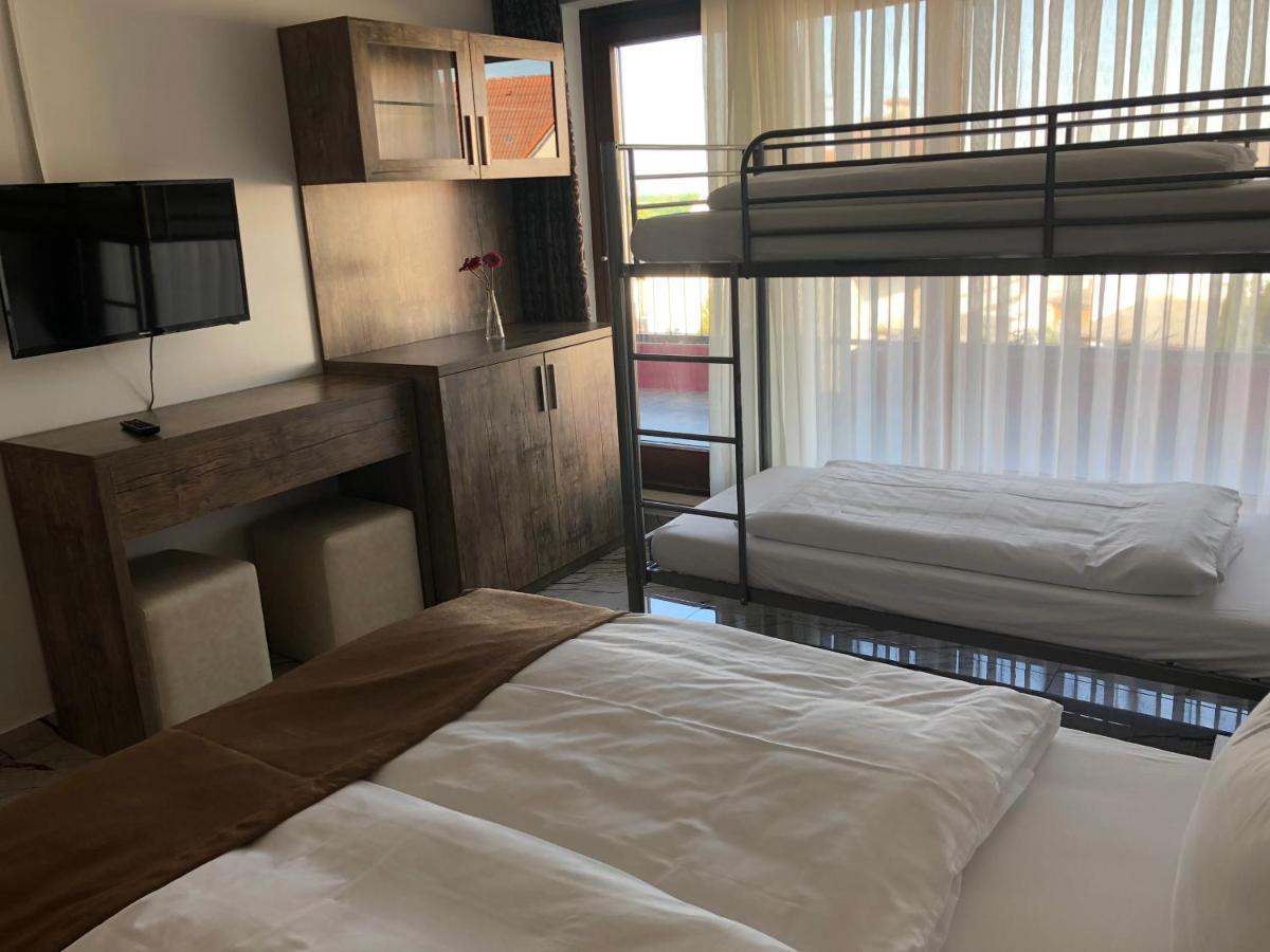 Ec Hotel Elchingen Esterno foto