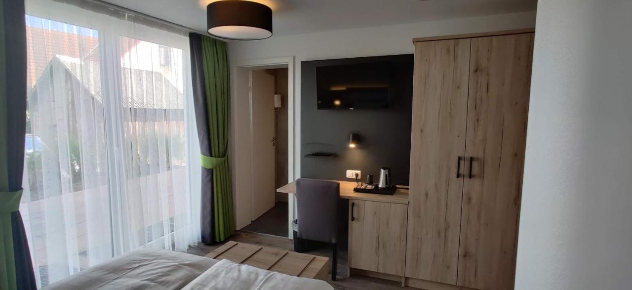 Ec Hotel Elchingen Esterno foto