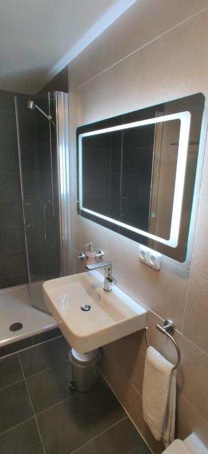 Ec Hotel Elchingen Esterno foto